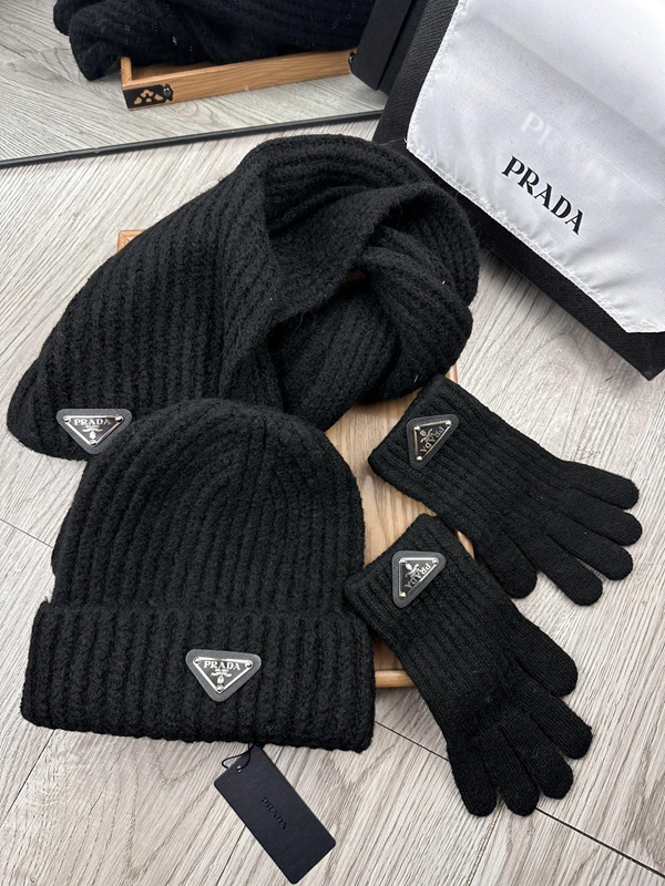 ブランドマフラー正面デザイン